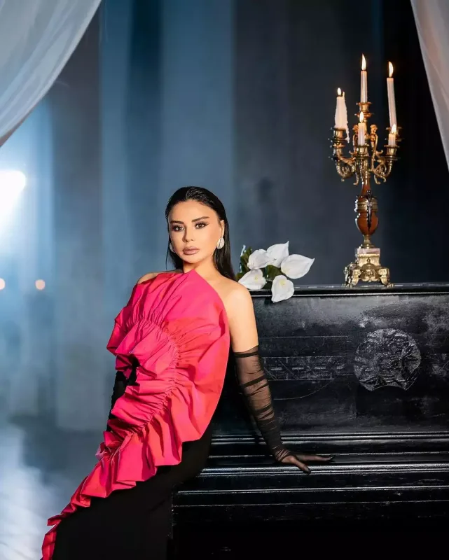 Vüsalədən yeni fotolar