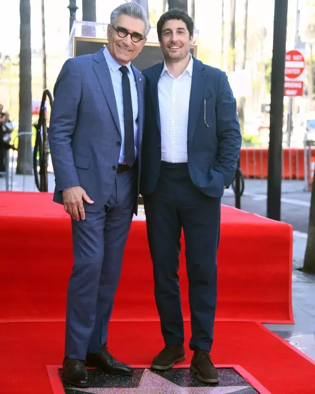 Adı “Şöhrət xiyabanı”na yazıldı