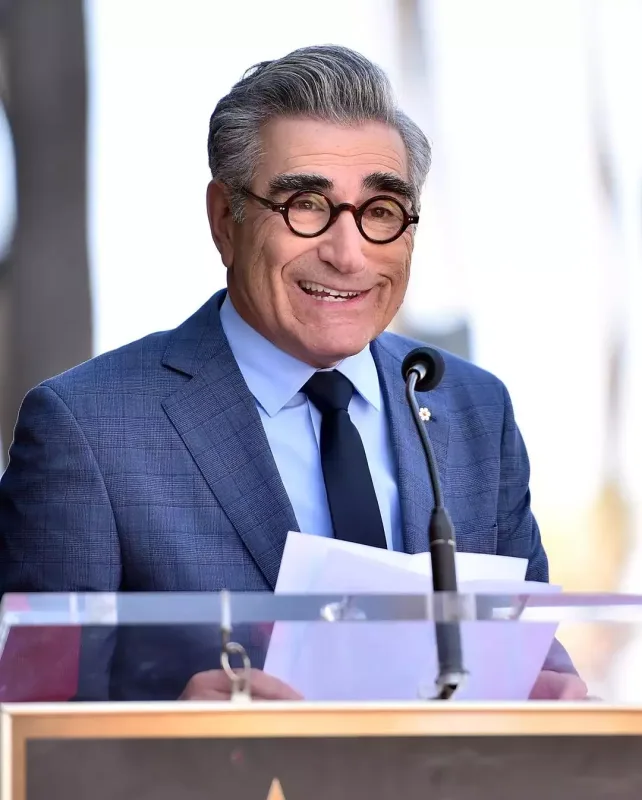 Adı “Şöhrət xiyabanı”na yazıldı