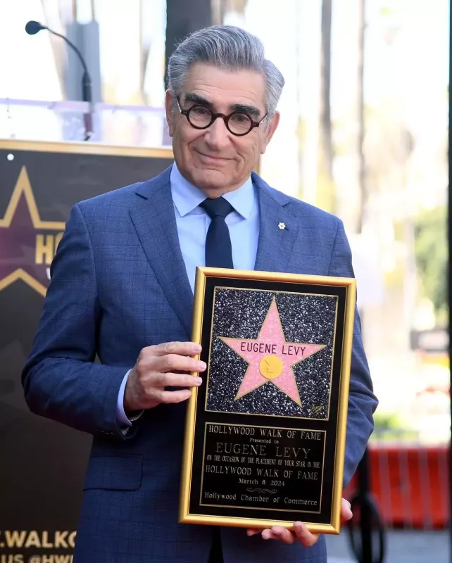 Adı “Şöhrət xiyabanı”na yazıldı