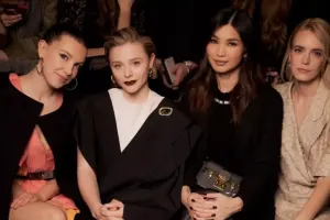 Dəb həftəsinin diqqət çəkən xanımları