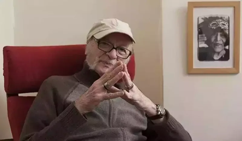 “Yüce Honos” vəfat etdi