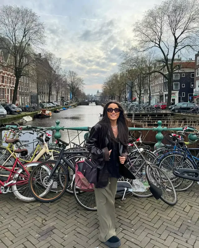 Günay 3 günə 3 ölkə gəzdi