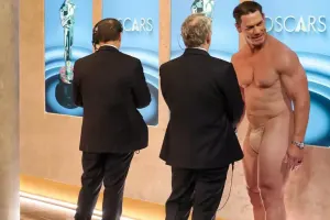 Əslində, çılpaq deyilmiş...