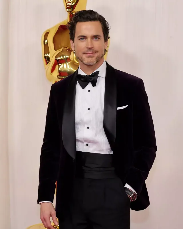 Qırmızı xalıda üstünlük yarışı!