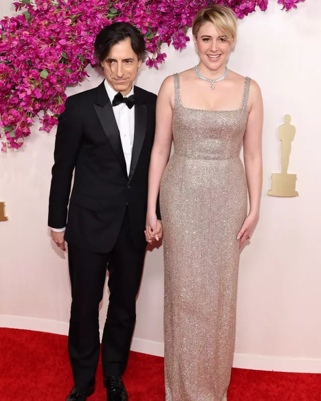 Qırmızı xalıda üstünlük yarışı!