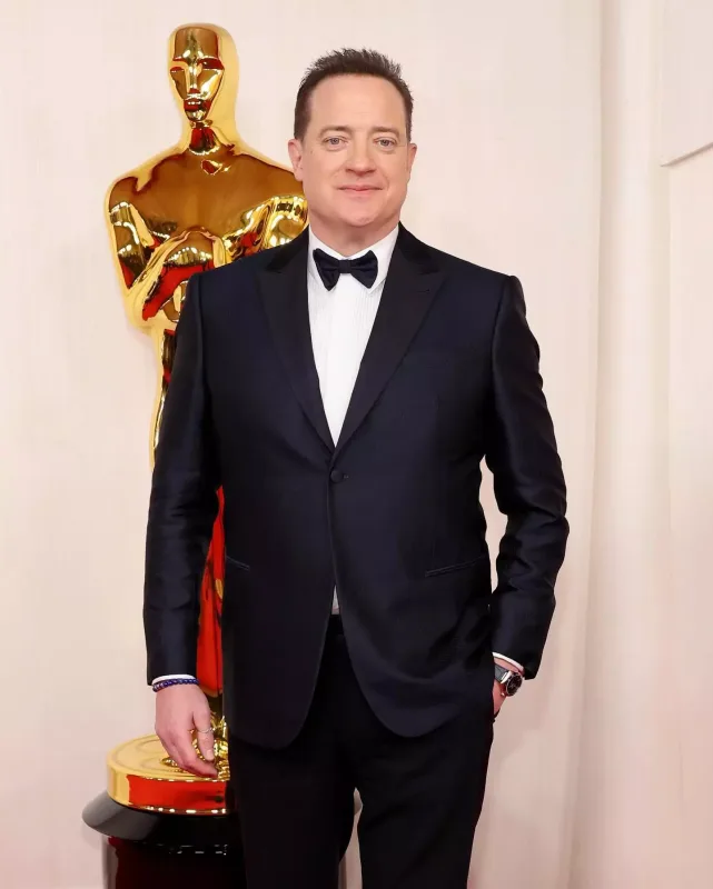 Qırmızı xalıda üstünlük yarışı!