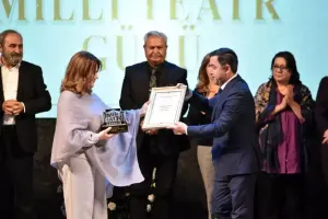 Milli Teatr Mükafatları təqdim edildi