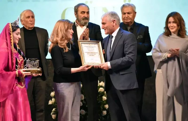 Milli Teatr Mükafatları təqdim edildi