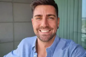 Çağlar Ertuğrul evlilikdən danışdı - “Çox bahalıdır”