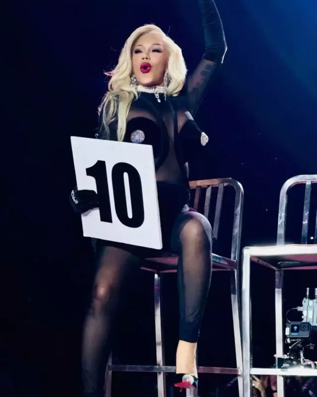 Kardi və Madonna eyni səhnədə