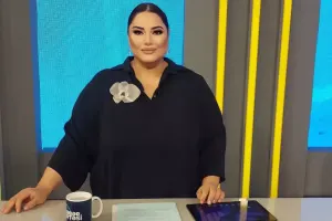 Uşaqlığından danışıb kövrəldi – “İnternatda olmuşam”