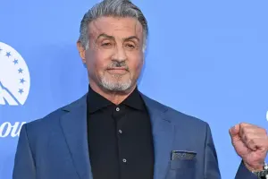 Qızının türklə eşq yaşamasına icazə vermədi