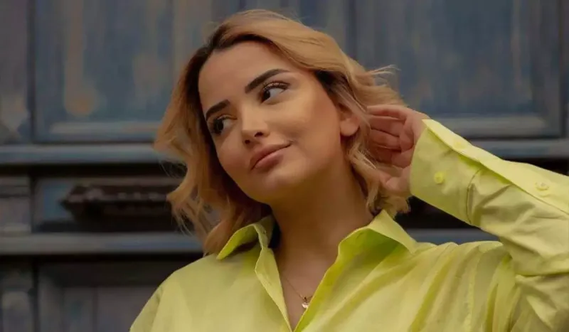 Ayselin səhifəsi oğurlandı