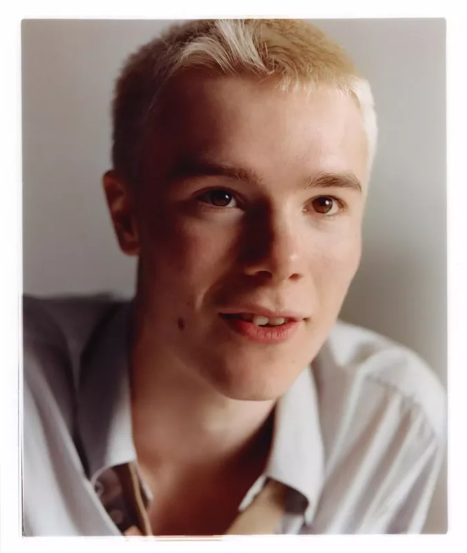 Serialdakı saçı özünün deyilmiş...