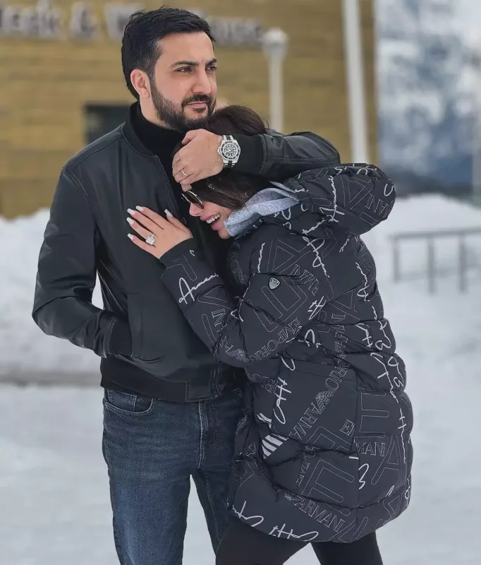 Aysun ilk dəfə ərini paylaşdı