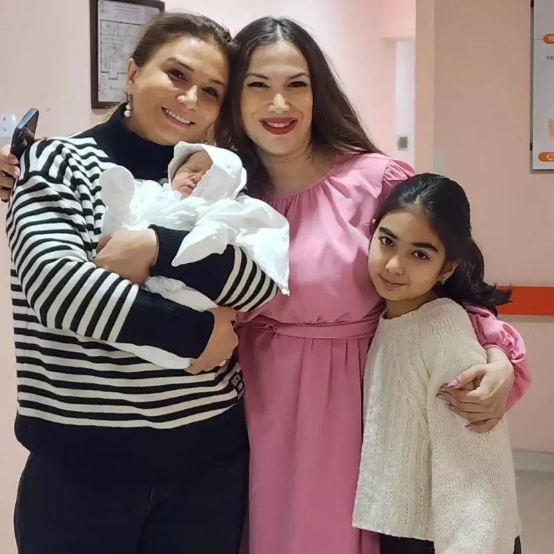 Günel qız anası olubmuş…