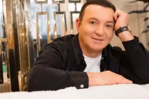 Vasif plastik əməliyyatdan sonra ilk dəfə efirdə