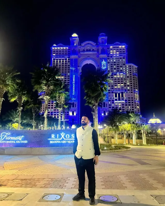 Zamiqin Abu-Dabi səyahəti