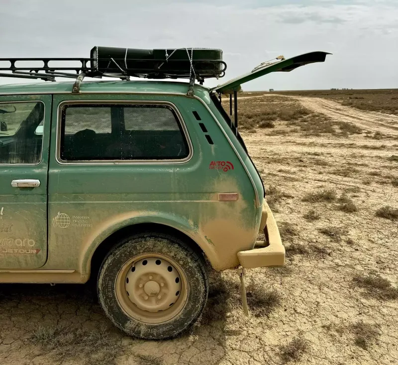 Çinə “Niva” ilə gedir