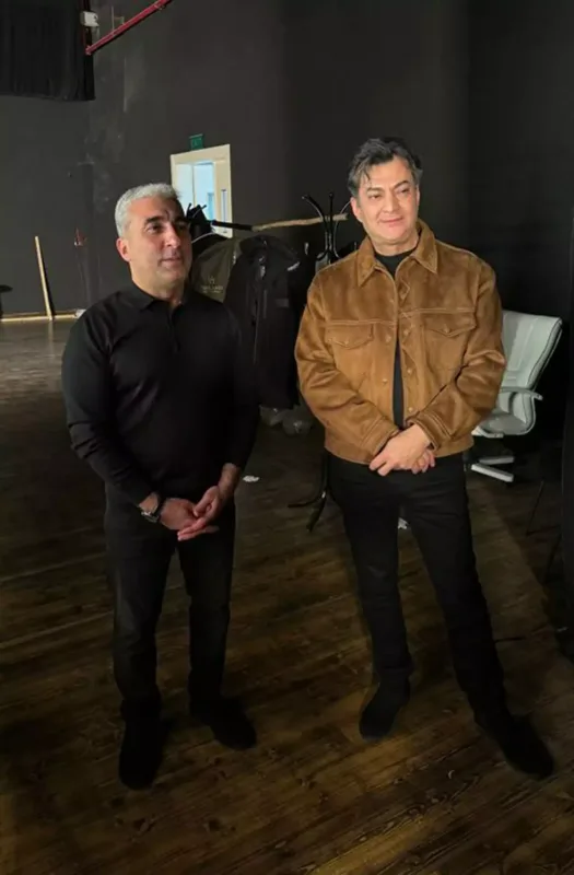 “Telefon şifrəmi hamı bilir, amma əl vurma ixtiyarı verməmişəm”