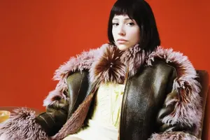 Zeynep Bastıkın mahnısı dünyada 10-cu yerdə!