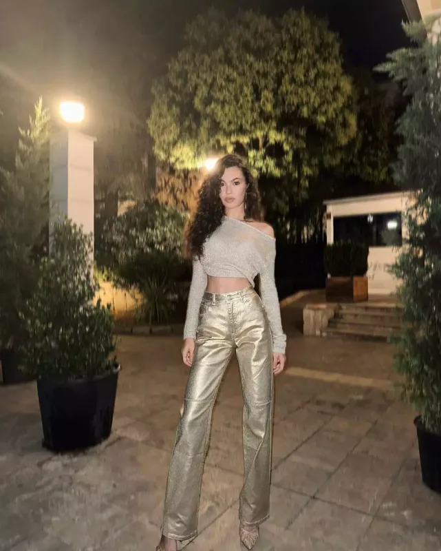 Yaş fərqləri müzakirələrə səbəb oldu