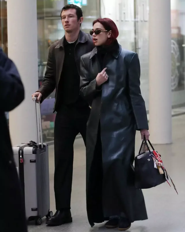 Ailələrini tanış ediblər