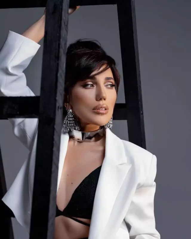 Lalə Məmmədovadan yeni fotolar