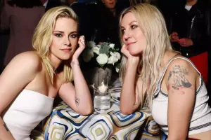 Kristenlə nişanlısı yumurtalıqlarını dondurub