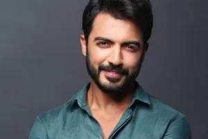 “Gələcəyə gedə bilərəm”