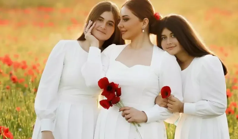 Lalə Azərtaşın qızları illər sonra