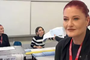 Seçkidə sandıq başında çalışdı