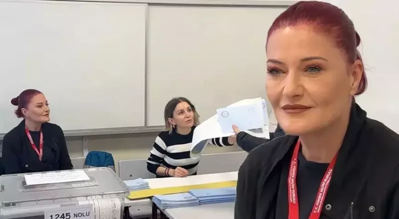 Seçkidə sandıq başında çalışdı
