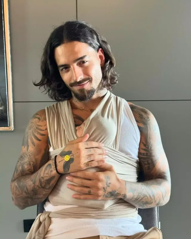 Maluma qızı ilə...