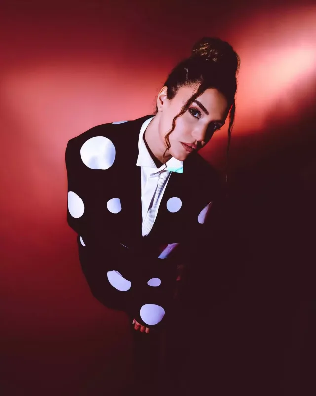 Çinarə “Galatasaray”ın futbolçusu ilə nişanlanıb?