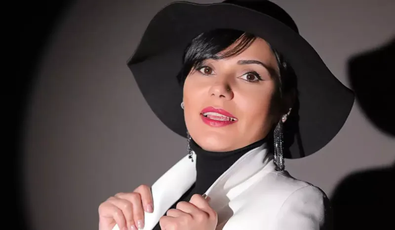 İmicini dəyişdirib klip çəkdirdi