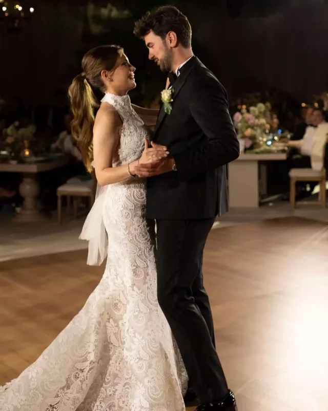 “Yasak elma”nın ulduzu ana oldu