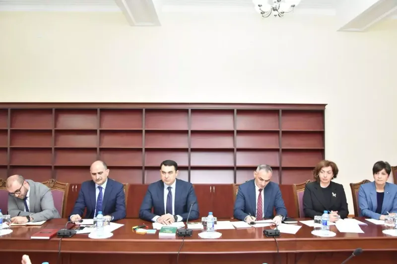 Mədəniyyət naziri vətəndaşları qəbul etdi