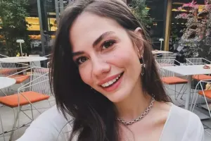 Demet “Dilber” rəqsindən danışdı