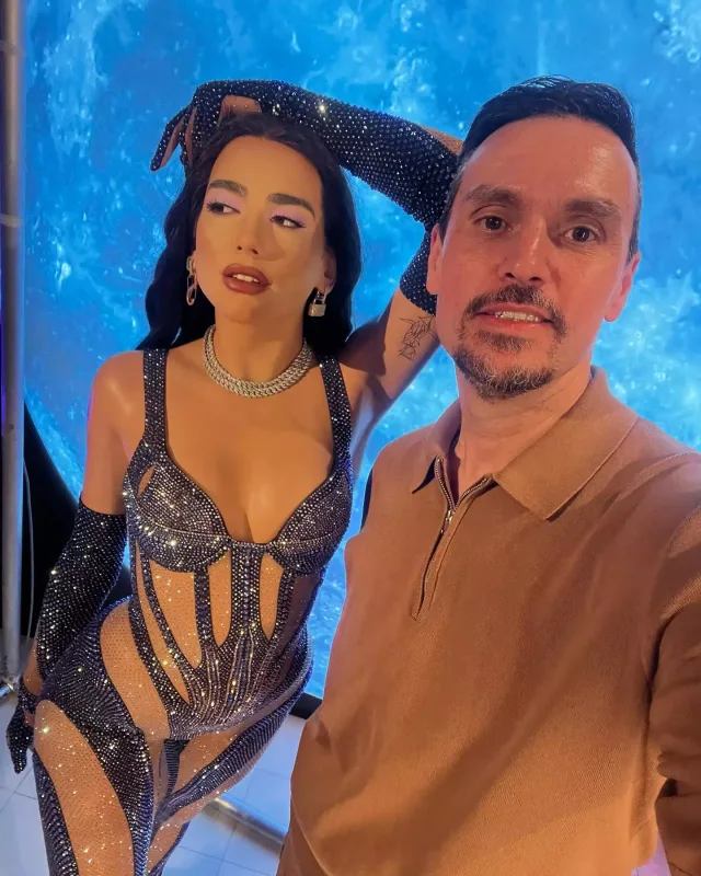 Türkiyədə Dua Lipanın heykəli qoyuldu