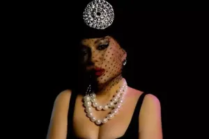 “Gümüşgöl əfsanəsi”nin məşhur səhnəsini oynadı