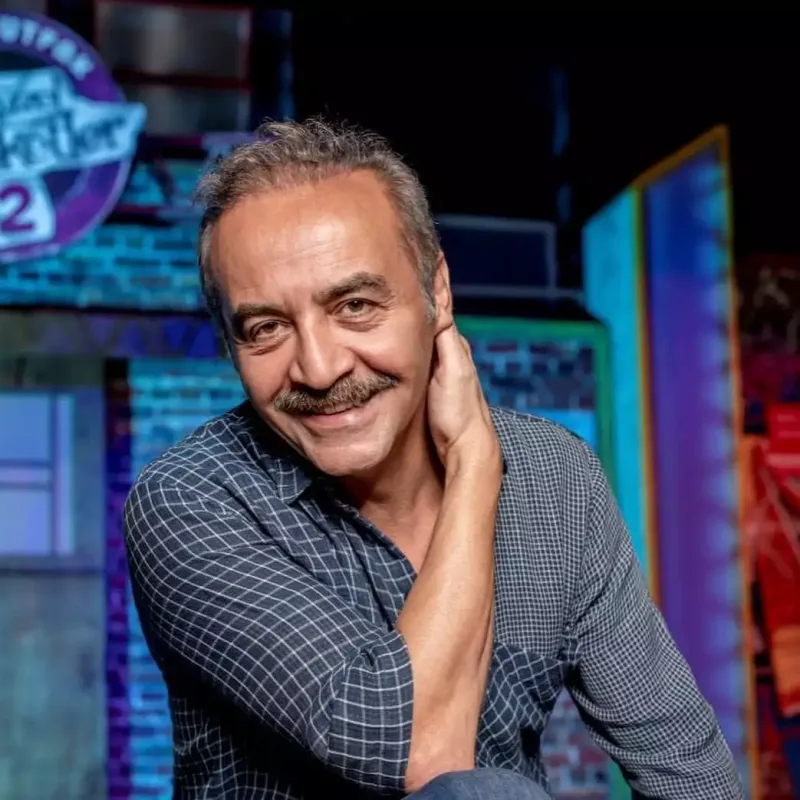 Özündən 25 yaş kiçik “Dilber”i var imiş