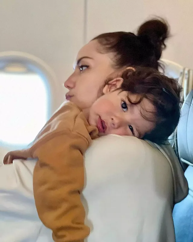 Fahriyeylə Burakın ailə fotoları