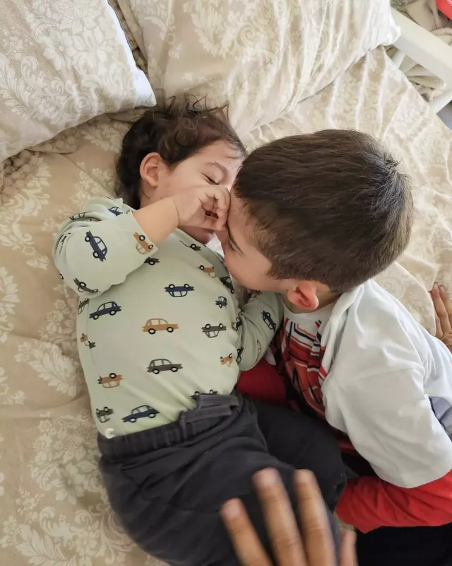 Fahriyeylə Burakın ailə fotoları