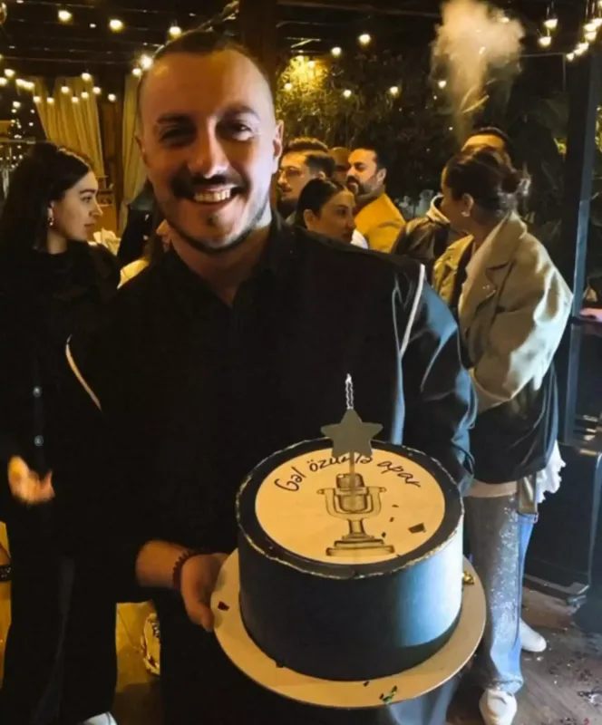 Fahree doğum gününü qeyd etdi