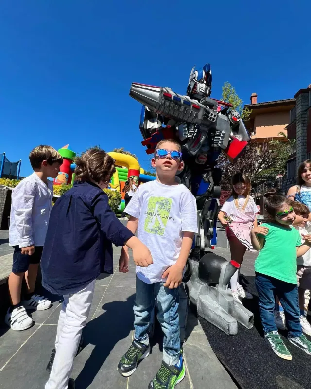 Burakla Fahriyenin oğlu 5 yaşında