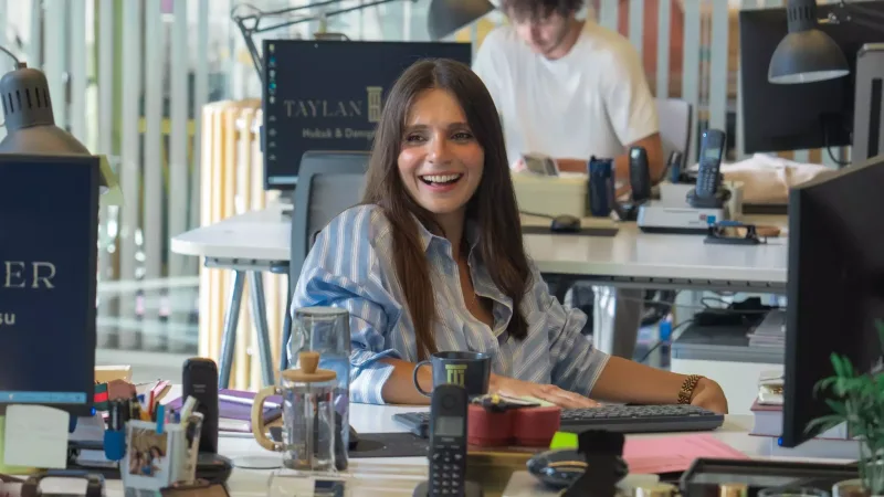 Serenayın serialından ilk treyler