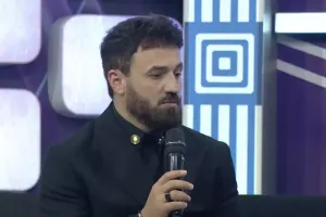 “O çətin günlərə baxanda...”