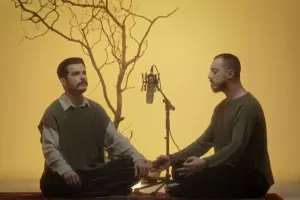 “Özünlə apar” yeni versiyada!